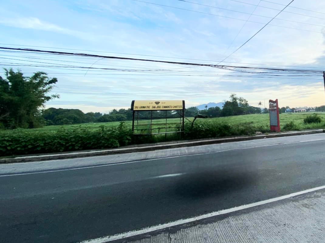 PRIME COMMERCIAL LOT IN ROSARIO BATANGAS — photo 1 of 3
